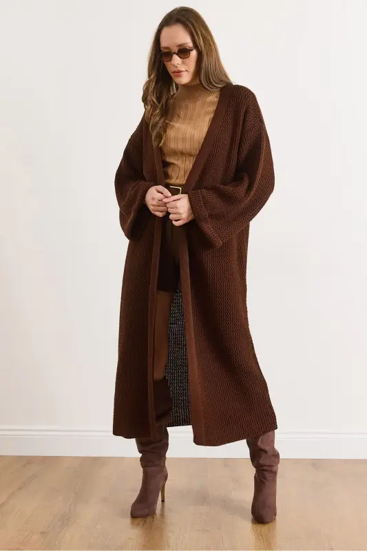 Kadın Acı Kahve Manşeti Katlamalı Maxi Triko Hırka HRK-19000297-Acı Kahve - 1