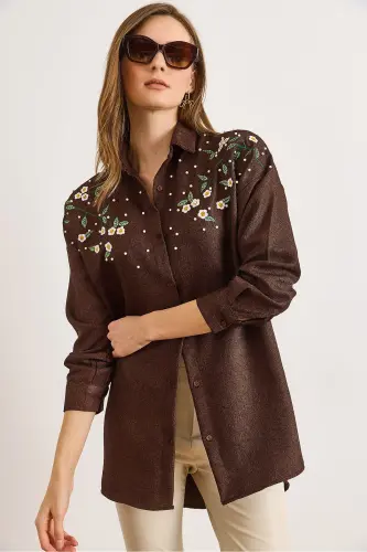 Kadın Acı Kahve Nakışlı İncili Yün Efektli Oversize Kışlık Gömlek GML-19001159-Acı Kahve - 1