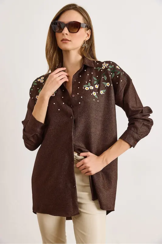 Kadın Acı Kahve Nakışlı İncili Yün Efektli Oversize Kışlık Gömlek GML-19001159-Acı Kahve - 5