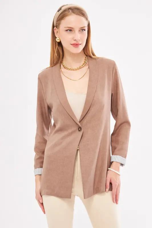 Kadın Açık Kahve Kol İçi Çizgili Tek Düğmeli Ceket ARM-22K001122-Açık Kahve - 4