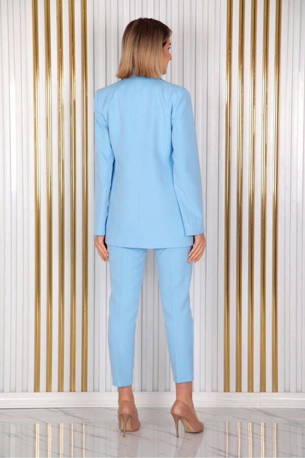 Kadın Açık Mavi Tek Düğme Ceket Havuç Pantolon Takım Elbise Atlas Kumaş-Açık Mavi - 4