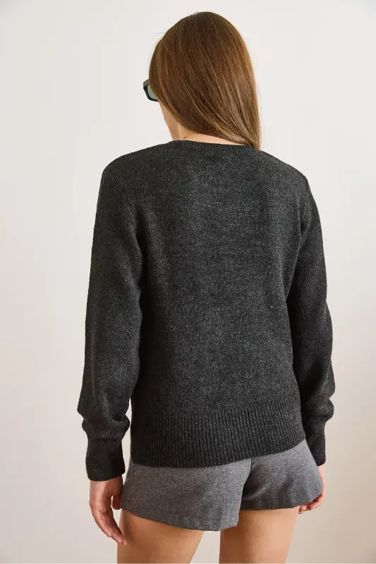 Kadın Antrasit Bisiklet Yaka Yumuşak Dokulu Basic Triko Kazak KZK-19000845-Antrasit - 3