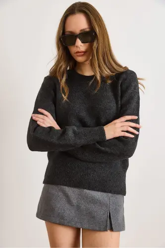 Kadın Antrasit Bisiklet Yaka Yumuşak Dokulu Basic Triko Kazak KZK-19000845-Antrasit - 5