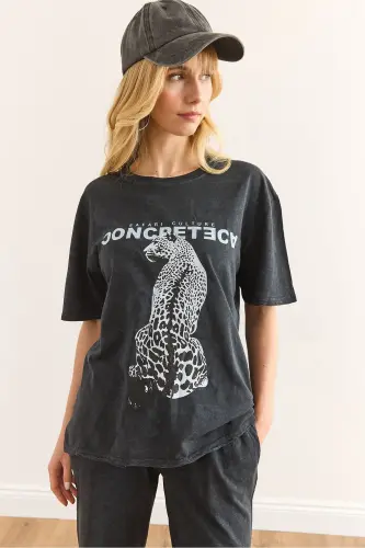 Kadın Antrasit Leopar Baskılı Yıkamalı Tişört TSH-19000898 - Antrasit - 2