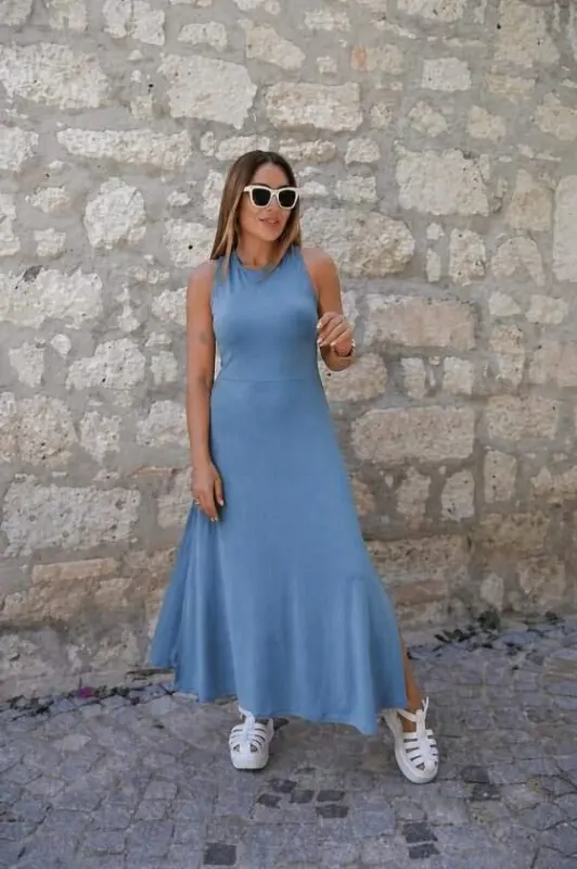 Kadın Arkadan çapraz Detay Yuvarlak Yaka Maksi Viskon Elbise - 1