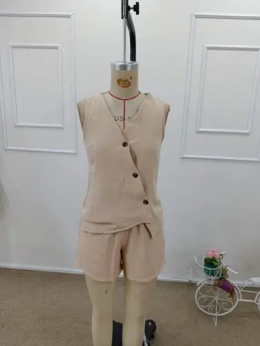 Kadın Askılı önü Düğmeli Asimetrik Detaylı Bluz Ve Astarlı Short Ikili Takım - 7