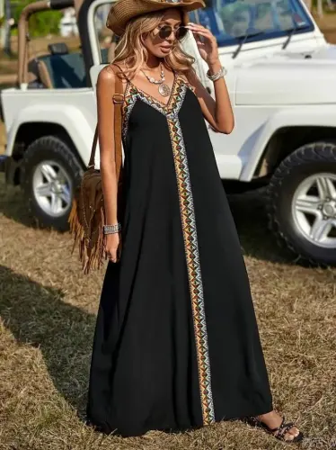 Kadın Askılı V Yakalı Etnik şerit Detaylı Uzun Viskon Elbise - 3