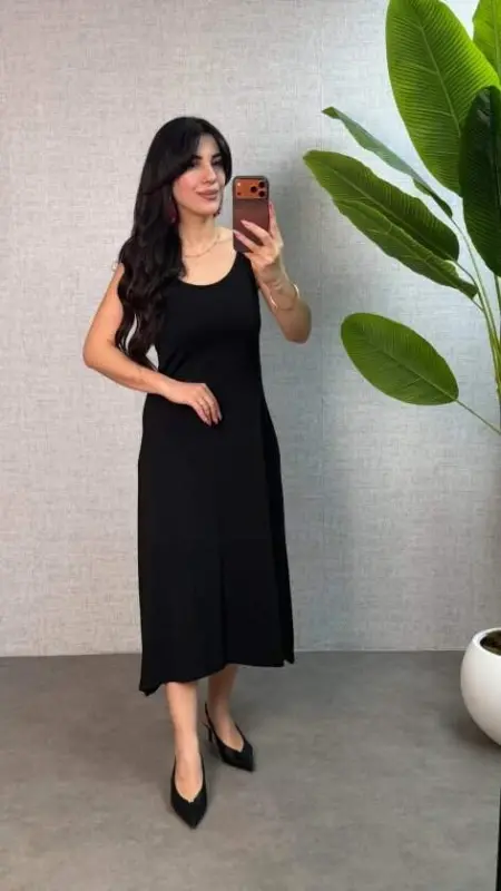 Kadın Askılı Yuvarlak Yaka Süprem Kumaş Elbise - BÜYÜKBEDENIZ