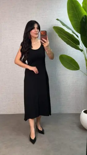 Kadın Askılı Yuvarlak Yaka Süprem Kumaş Elbise - 1