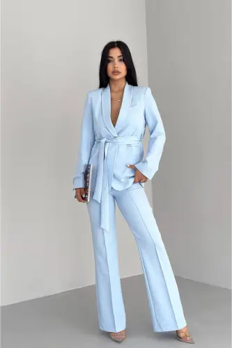 Kadın Bağlamalı Sahte Cepli Kemerli Şal Yaka Blazer Ceket Boru Paça Esnek Pantolon Takım Elbise - Bebe Mavisi - 4