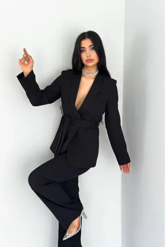 Kadın Bağlamalı Sahte Cepli Kemerli Şal Yaka Blazer Ceket Boru Paça Esnek Pantolon Takım Elbise-Siyah - 4