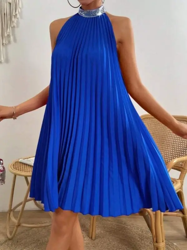 Kadın Balıkçı Yaka Omuzlardan Açık Pılelı Kısa Janjan Krep Elbise - 2