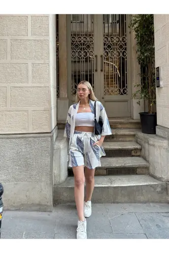 Kadın Baskı Düşük Omuz Şortlu Kimono Takım-beyazmavi - 3