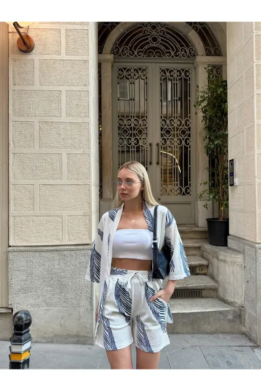 Kadın Baskı Düşük Omuz Şortlu Kimono Takım-beyazmavi - 4