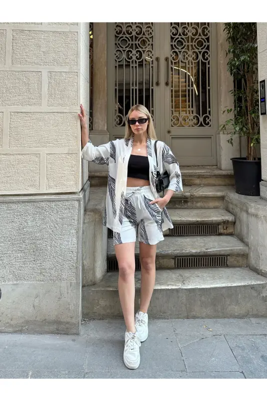 Kadın Baskı Düşük Omuz Şortlu Kimono Takım-beyazsiyah - 4