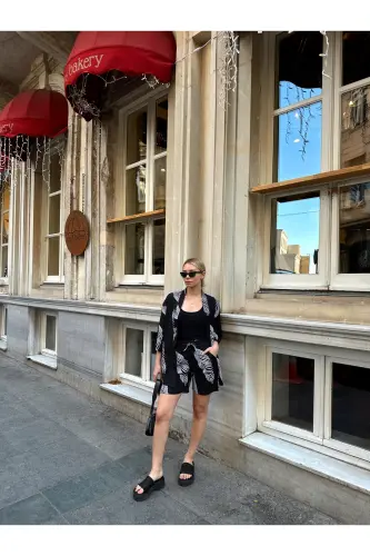 Kadın Baskı Düşük Omuz Şortlu Kimono Takım-siyahgri - 5