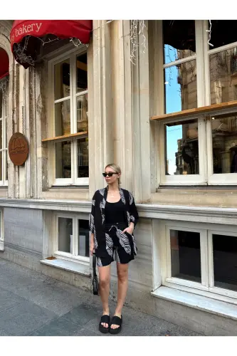 Kadın Baskı Düşük Omuz Şortlu Kimono Takım-siyahgri - 8