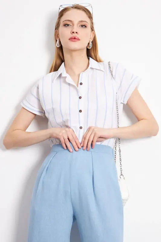 Kadın Bebe Mavi Çizgili Kısa Kol Gömlek ARM-24Y001067-Bebe Mavi - 1