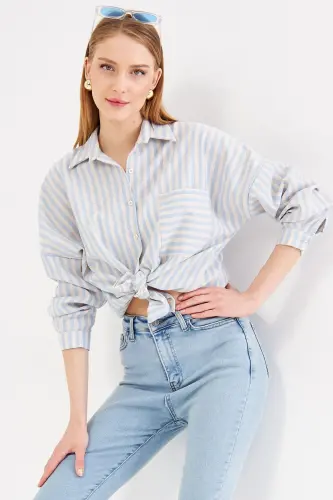 Kadın Bebe Mavi Çizgili Uzun Kol Cep Detaylı Pileli Oversize Gömlek ARM-24Y001057-Bebe Mavi - 3