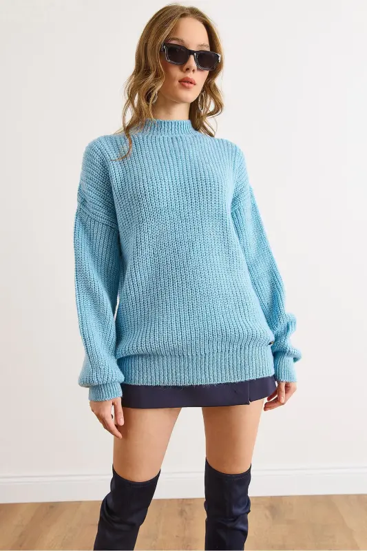 Kadın Bebe Mavi Kalın Örgü Şardonlu Balon Kol Triko Kazak KZK-19000863-Bebe Mavi - OLALOOK