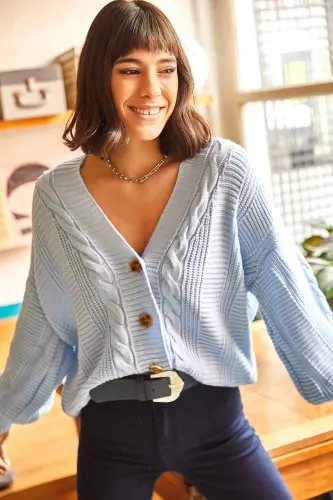 Kadın Bebe Mavi Kalın Saç Örgülü Triko Hırka HRK-19000082-Bebe Mavi - OLALOOK (1)