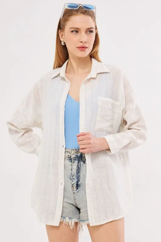 Kadın Bebe Mavi Uzun Kollu Cep Detaylı Sırtı Pileli Çizgili Oversize Gömlek ARM-24Y001053-Bebe Mavi - 2