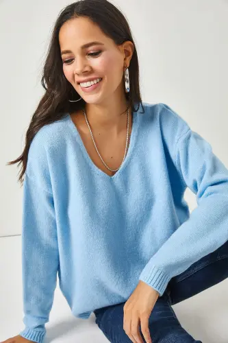 Kadın Bebe Mavi V Yaka Yumuşak Dokulu Triko Kazak KZK-19000598-Bebe Mavi 