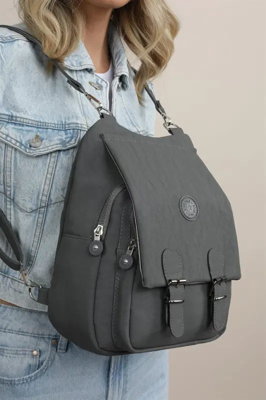 Kadın Bej Kipling Kumaş Kadın Omuz Ve Sırt Çantası - Koyu Gri - ALYAÇANTADÜKKANI