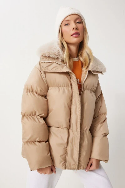 Kadın Bej Kürk Yaka Şişme Mont AW00011 - HAPPINESS İSTANBUL (1)