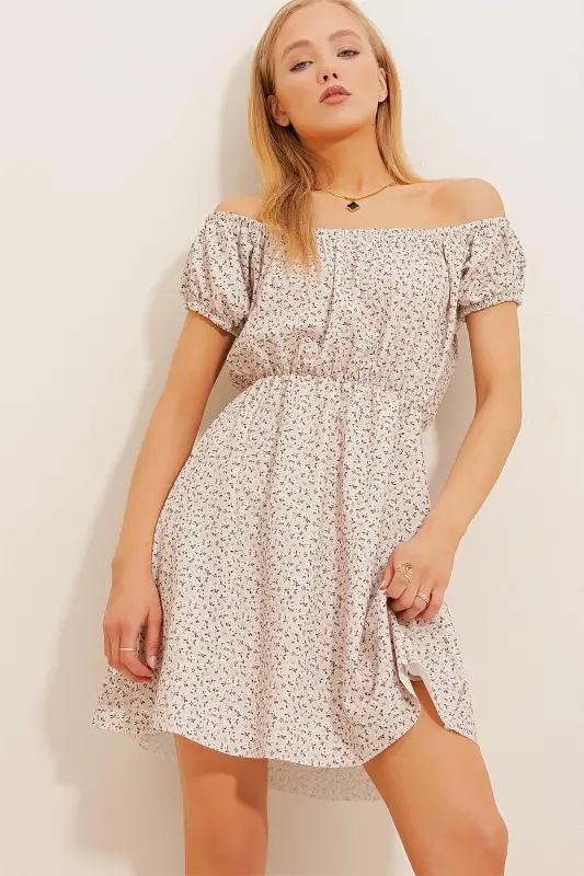 Kadın Bej Madonna Yaka Karpuz Kollu Desenli Krinkıl Örme Elbise Alc-X10516-Bej - 2