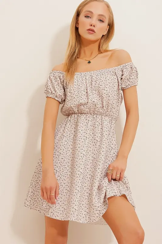 Kadın Bej Madonna Yaka Karpuz Kollu Desenli Krinkıl Örme Elbise Alc-X10516-Bej - 3