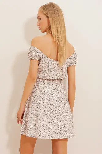 Kadın Bej Madonna Yaka Karpuz Kollu Desenli Krinkıl Örme Elbise Alc-X10516-Bej - 5