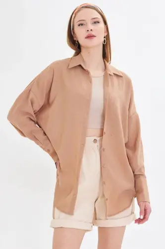 Kadın Bej Oversize Dokulu Keten Görünümlü Geniş Manşetli Gömlek ARM-24K001001-Bej 