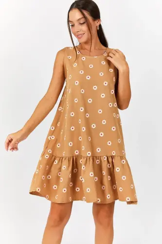 Kadın Bej Papatya Desen Kolsuz Eteği Fırfırlı Elbise ARM-22Y001123-Bej - ARMONIKA (1)