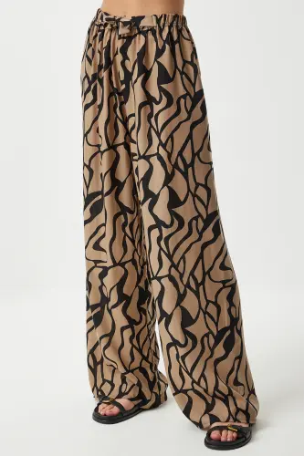 Kadın Bej Siyah Desenli Dökümlü Viskon Palazzo Pantolon EN00606-Bej Siyah - 4