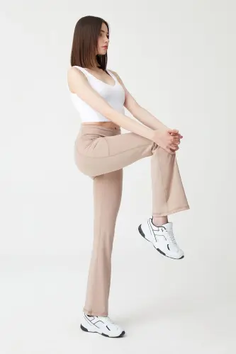 Kadın Bej Yüksek Bel Toparlayıcı Çift Cepli Ispanyol Paça Tayt Bootcut - Bej - 4