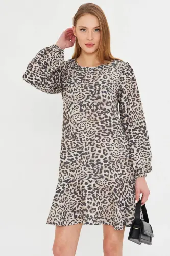 Kadın Bej Yuvarlak Yaka Eteği Volanlı Kolları Büzgülü Mini Elbise ARM-25K001093-BEJ 