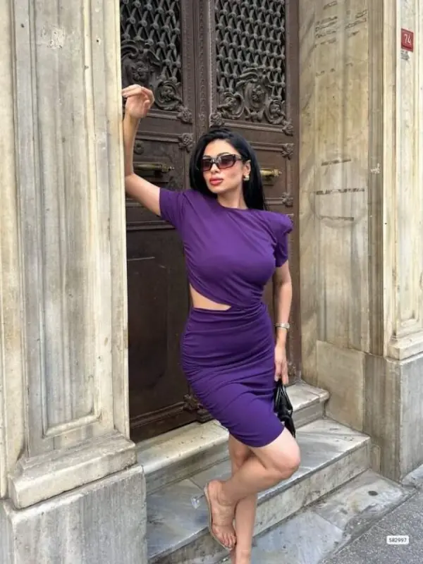 Kadın Bel Dekolteli Yanı Büzgü Detay Dalgıç Krep Kumaş Mini Elbise - 1