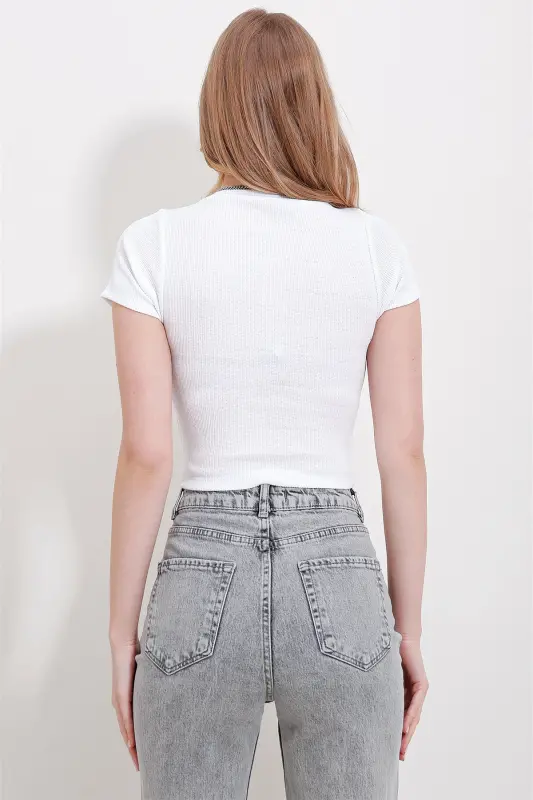 Kadın Beyaz-Bej Bisiklet Yaka 2'Li Paket Crop Örme Bluz ALC-X11549-TK-BEYAZ - 5