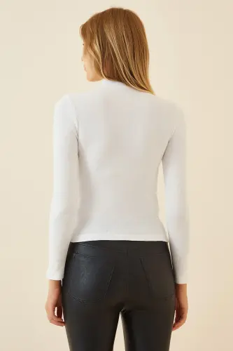 Kadın Beyaz Cut Out Detaylı Fitilli Örme Bluz GT00065 - Beyaz - 4
