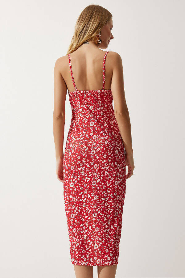 Kadın Beyaz Kırmızı Çiçekli Yırtmaçlı Yazlık Örme Elbise CI00029-Beyaz Kırmızı - 6