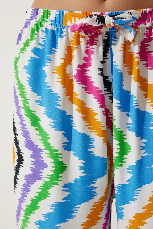 Kadın Beyaz Mavi Desenli Dökümlü Viskon Palazzo Pantolon EN00606-Beyaz Mavi - 5