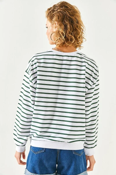 Kadın Beyaz Zümrüt Yeşili Basic Yumuşak Dokulu Salaş Sweatshirt SWT-19000457-Beyaz Zümrüt Yeşili - 8