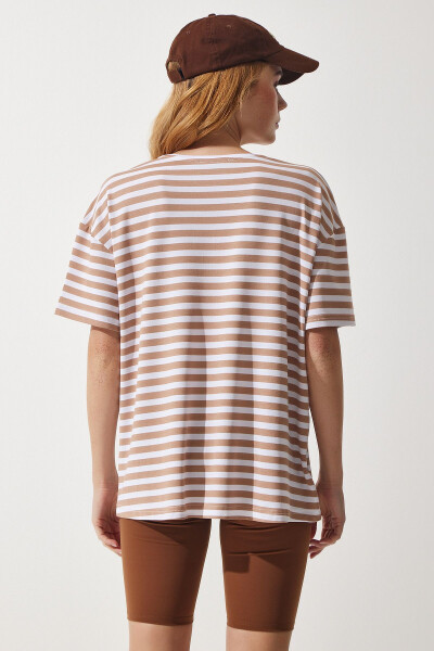 Kadın Bisküvi Bisiklet Yaka Çizgili Oversize Örme T-Shirt EN00609-Bisküvi - 6