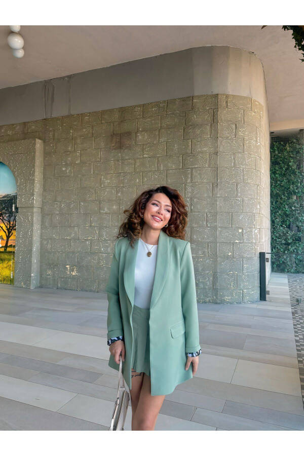 Kadın Blazer Ceket Astarı Leopar Desen Detaylı-YEŞİL - 4