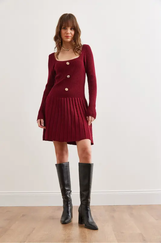 Kadın Bordo Düğme Detaylı Eteği Pileli Triko Elbise ELB-19002326-Bordo - 4