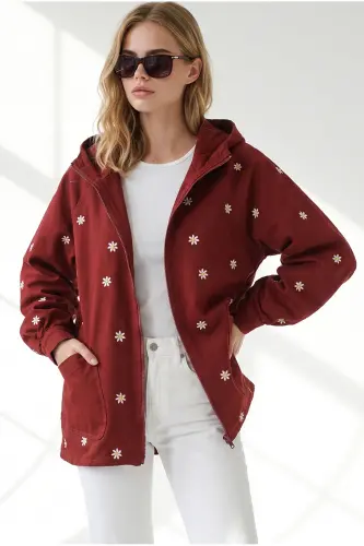 Kadın Bordo Fermuarlı Cepli Kapüşonlu Nakış Detaylı Denim Ceket CKT-19000380 - Bordo - 3