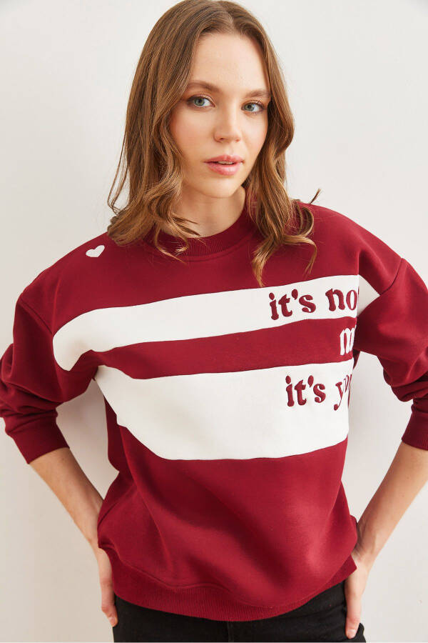 Kadın Bordo Omuz Kalp Nakışlı Şardonlu Sweatshirt SWT-19000705 - Bordo - 1