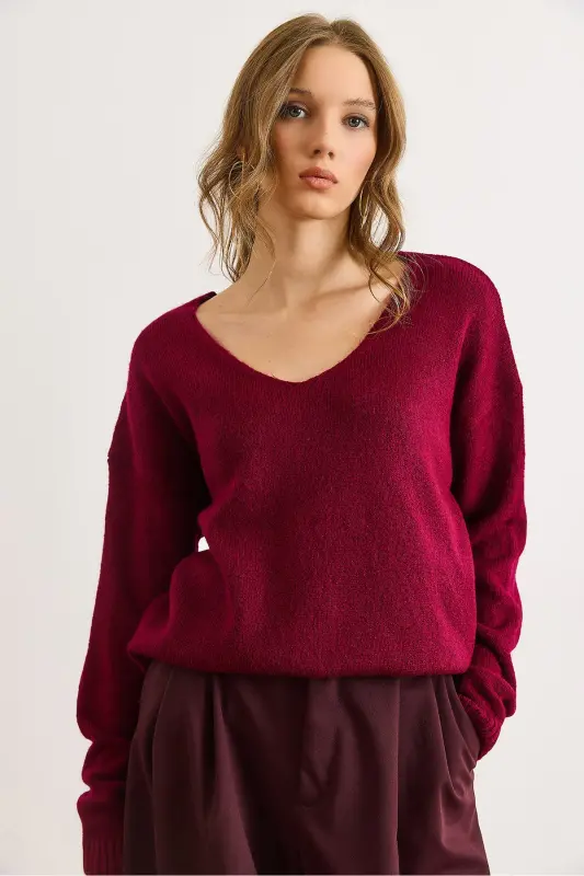 Kadın Bordo V Yaka Yumuşak Dokulu Triko Kazak KZK-19000598-Bordo - 2