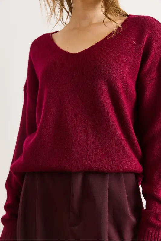 Kadın Bordo V Yaka Yumuşak Dokulu Triko Kazak KZK-19000598-Bordo - 4